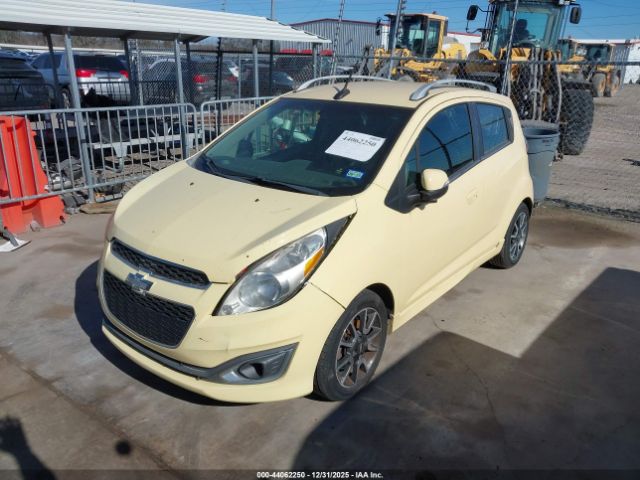Chevrolet Spark 2lt Auto Image 3