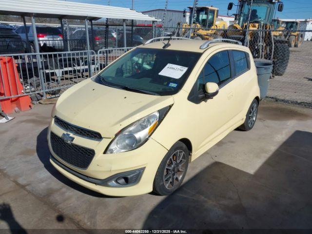 Chevrolet Spark 2lt Auto Image 3