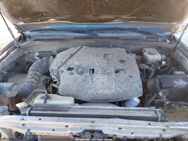 Toyota 4Runner Limited V6 Image 6