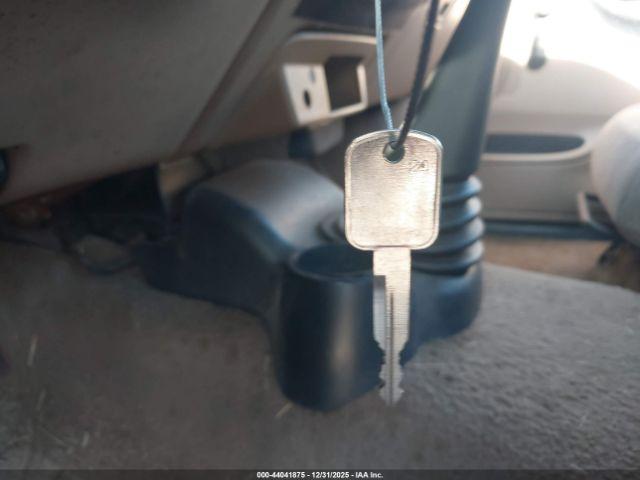 Mazda B Series Image 11