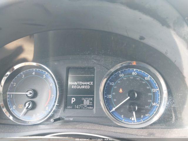 Toyota Corolla Le Image 5