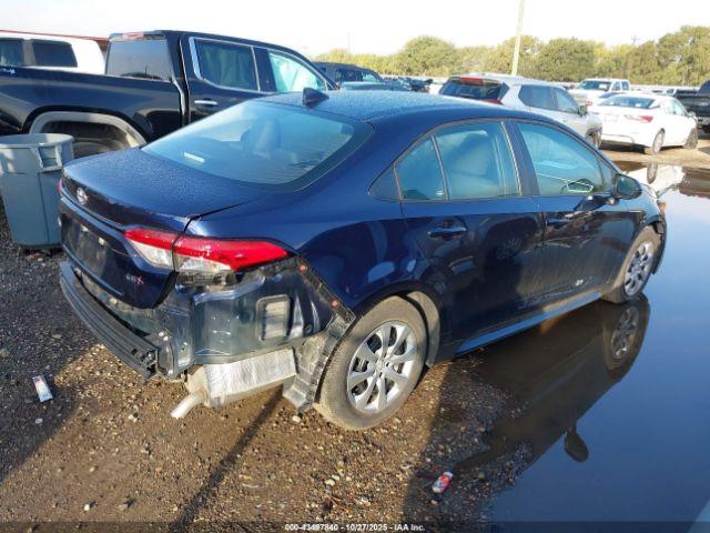 Toyota Corolla Le Image 11