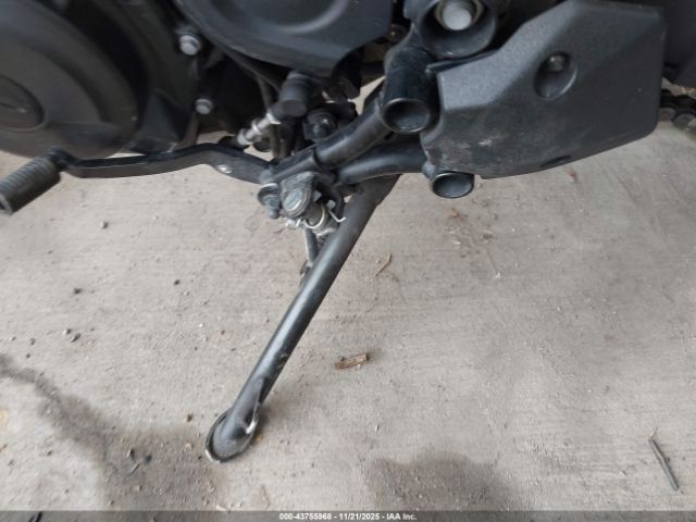 Kawasaki El450 C Image 8