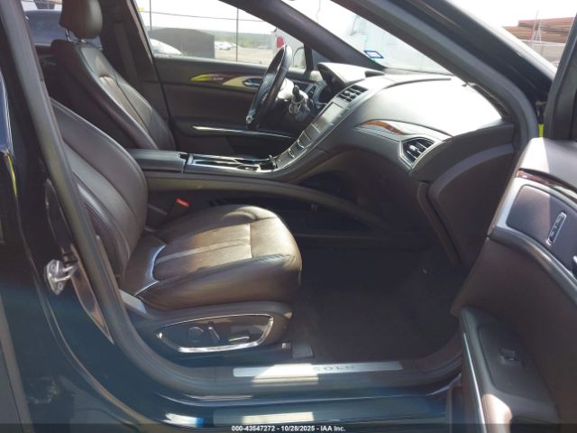 Lincoln MKZ Black Label Image 3