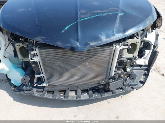 Lincoln MKZ Black Label Image 6