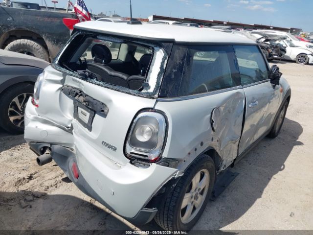 MINI Hardtop Cooper Image 6