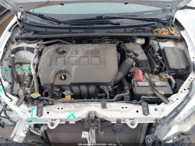 Toyota Corolla Le Eco Plus Image 9