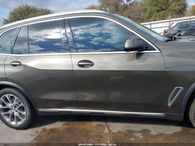 BMW X Series Xdrive40i Image 10