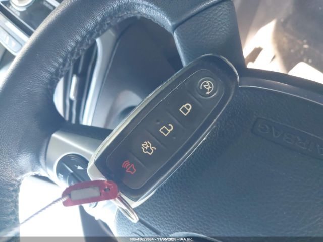 Ford Focus Titanium Image 12