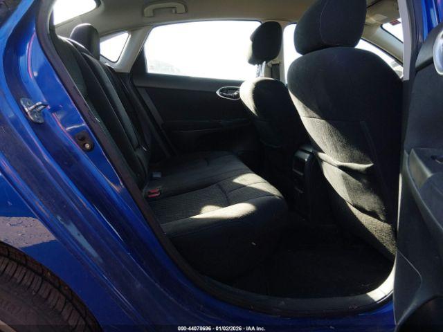 Nissan Sentra Sr Image 2