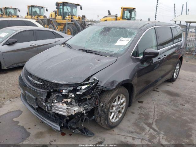 Chrysler Voyager Lx Image 11