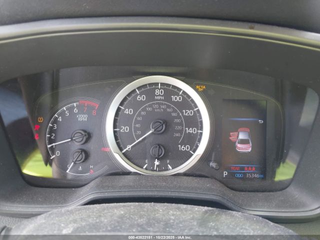 Toyota Corolla Le Image 6