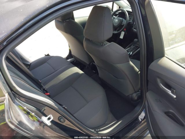 Toyota Corolla Le Image 5