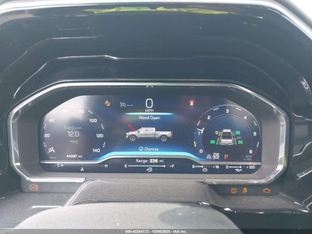 Chevrolet Silverado 1500 4wd  Standard Bed Lt Image 2