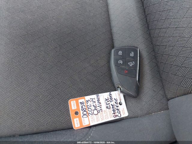 Chevrolet Silverado 1500 4wd  Standard Bed Lt Image 5