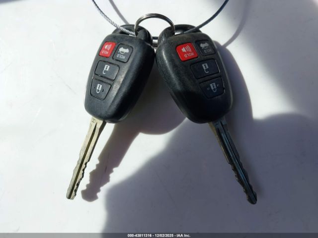 Toyota Corolla Le Image 14