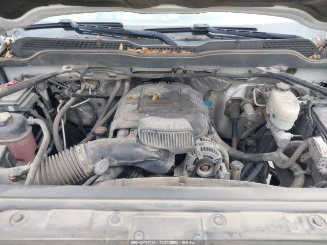 Chevrolet Silverado 2500 Wt Image 9