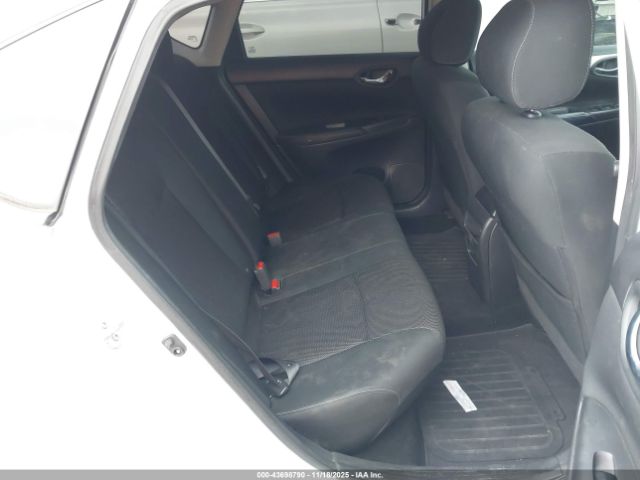 Nissan Sentra S Image 12