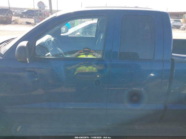 Dodge Dakota Slt Image 9