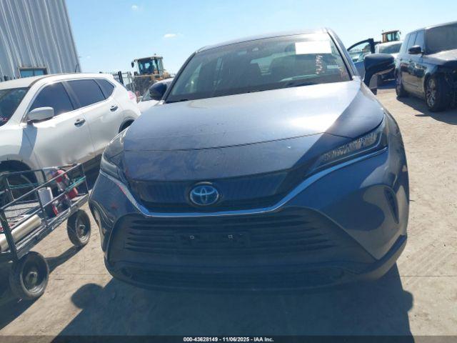 Toyota Venza Le Image 12