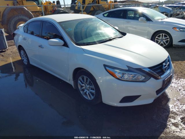 Nissan Altima 2.5 S Image 1