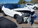 Volvo XC40 T4 R-design Image 1