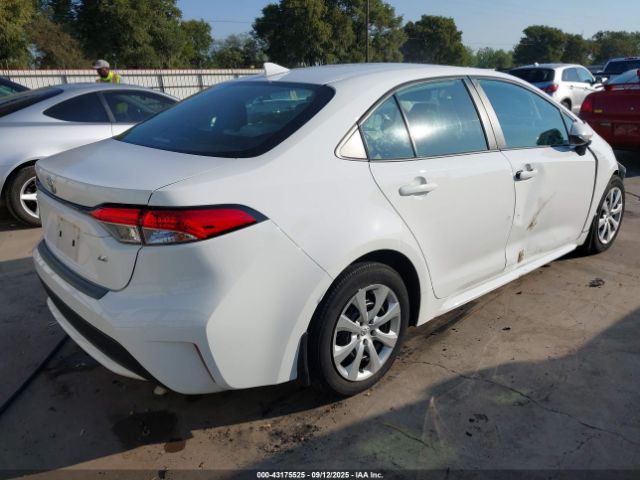 Toyota Corolla Le Image 3