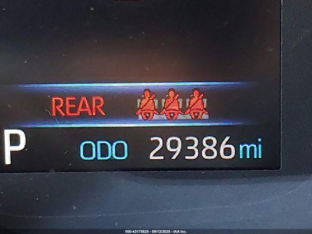 Toyota Corolla Le Image 14