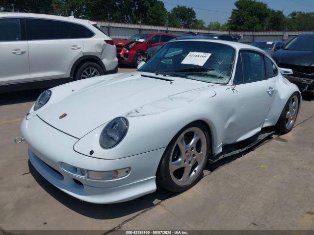 Porsche 911 Image 5
