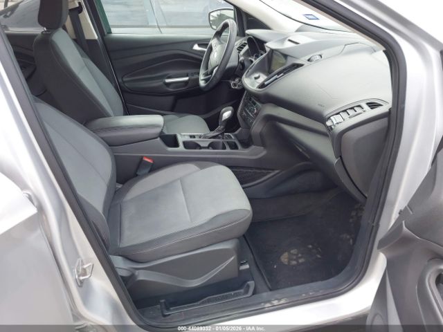 Ford Escape Se Image 17