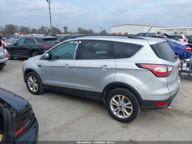 Ford Escape Se Image 4