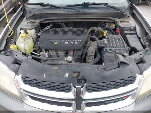 Dodge Avenger Se Image 9