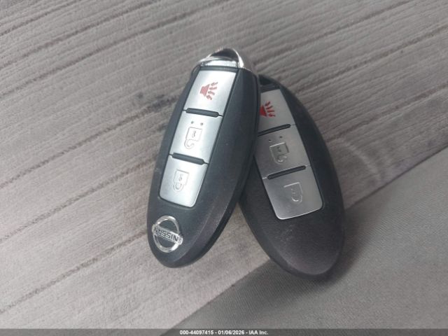 Nissan Quest S Image 2