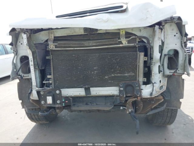 Chevrolet Silverado 2500 2wd  Standard Bed Lt Image 11