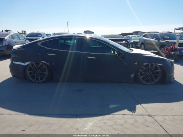 Tesla Model S Dual Motor All-wheel Drive Image 14