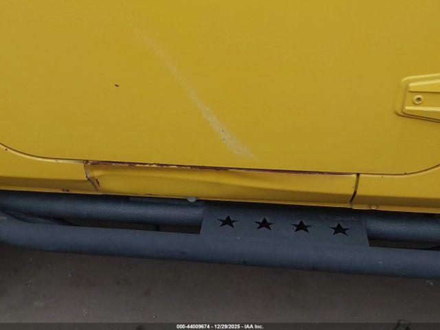 Jeep Wrangler X Image 11