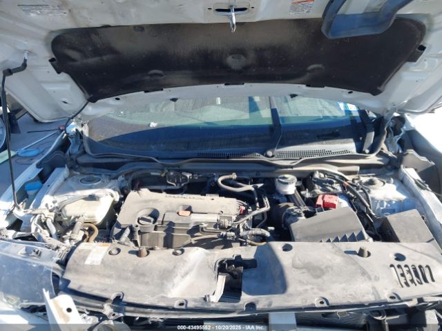 Honda Civic Sport Image 8