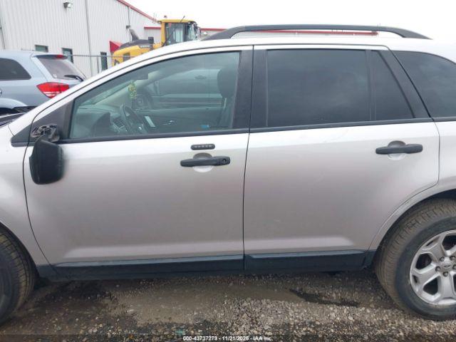 Ford Edge Se Image 4