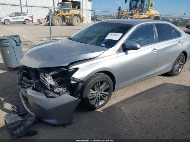 Toyota Camry Se Image 14