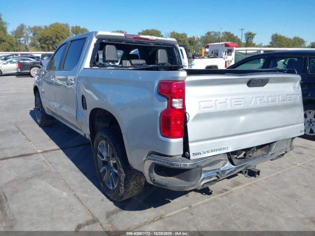 Chevrolet Silverado 1500 4wd  Short Bed Lt Image 3