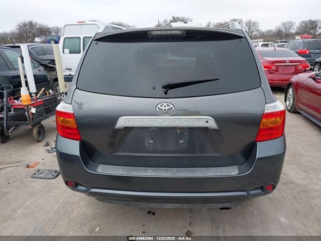 Toyota Highlander Limited V6 Image 9