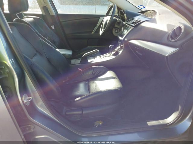 Mazda Mazda3 I Grand Touring Image 16