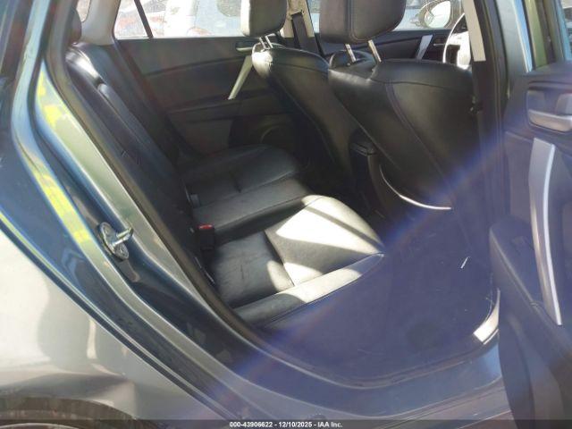 Mazda Mazda3 I Grand Touring Image 3