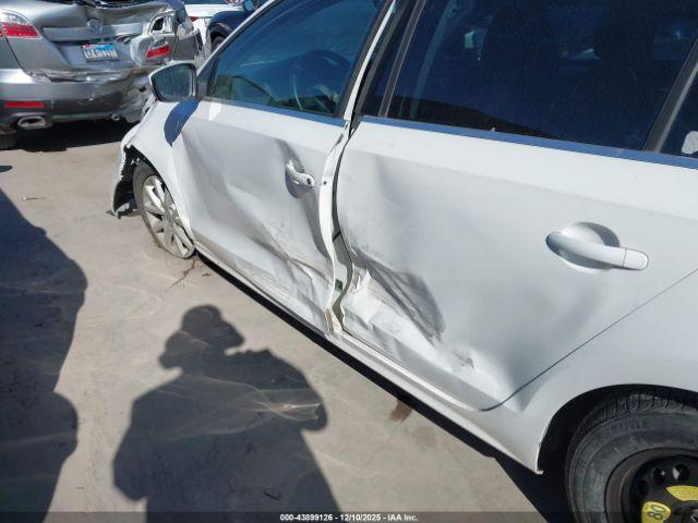 Volkswagen Jetta Se Image 13