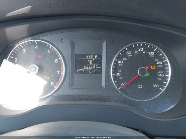 Volkswagen Jetta Se Image 12