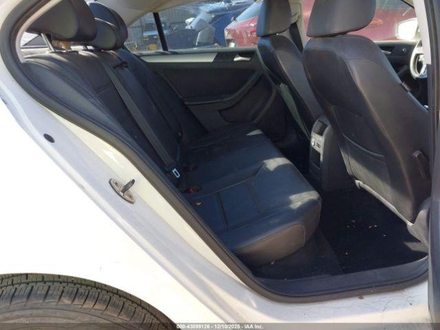 Volkswagen Jetta Se Image 3