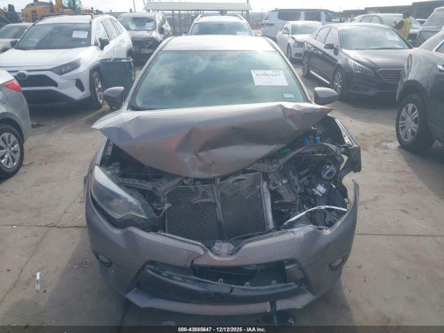 Toyota Corolla Le Plus Image 10