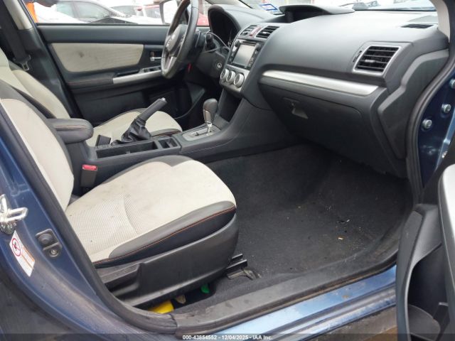 Subaru Crosstrek 2.0i Premium Image 8