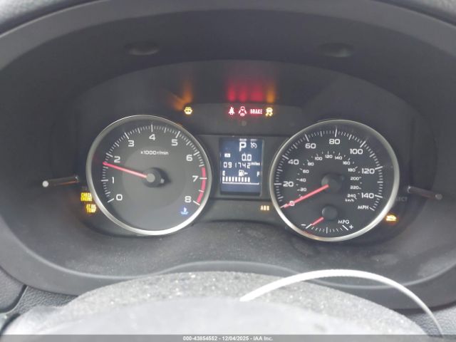 Subaru Crosstrek 2.0i Premium Image 2