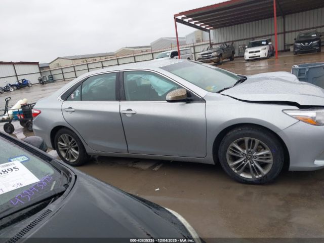 Toyota Camry Se Image 2